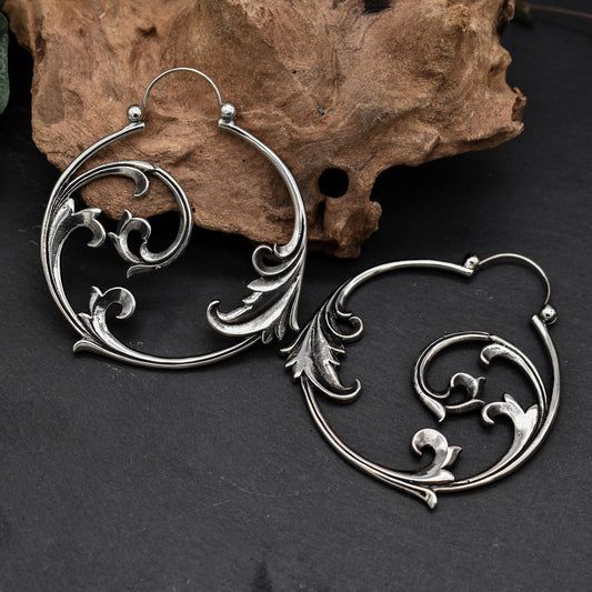 Womens Retro-Style Fashionable Creative Earrings